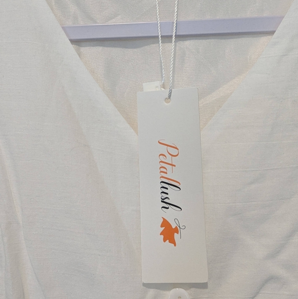 Brand new with tags, white casual dress, size 2XL - Picture 3 of 5